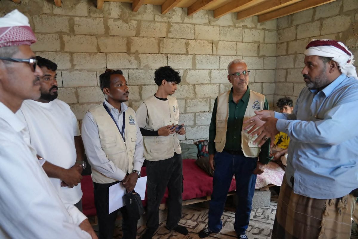لقاء رسمي وميداني في العبر لبحث تجهيز مخيم جديد لاستقبال النازحين الجدد في حضرموت.
